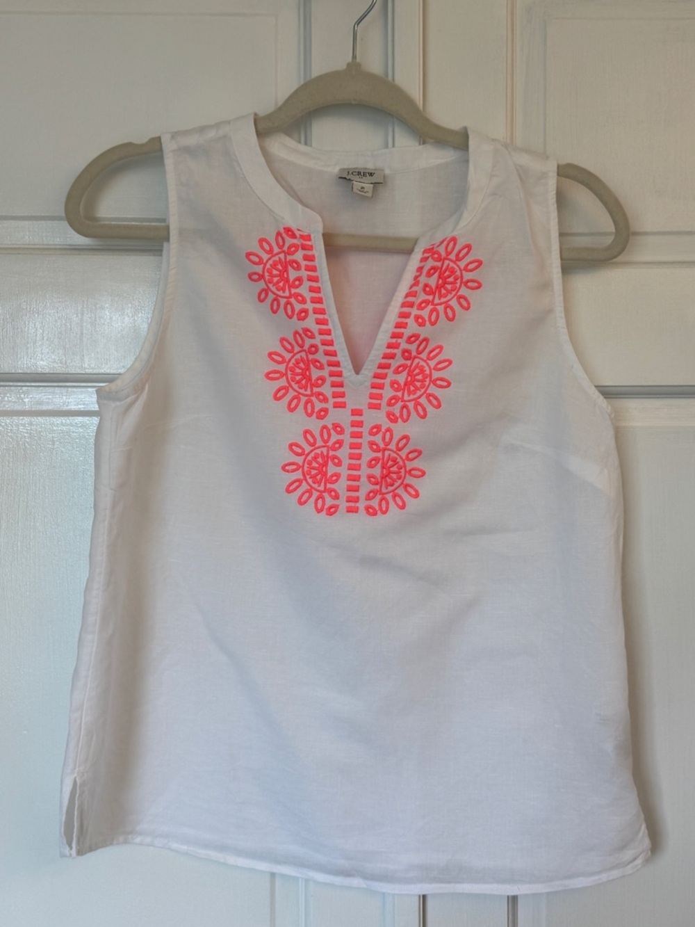 J Crew Women’s Size 2 Linen/Cotton Blend White Embroidered Tank